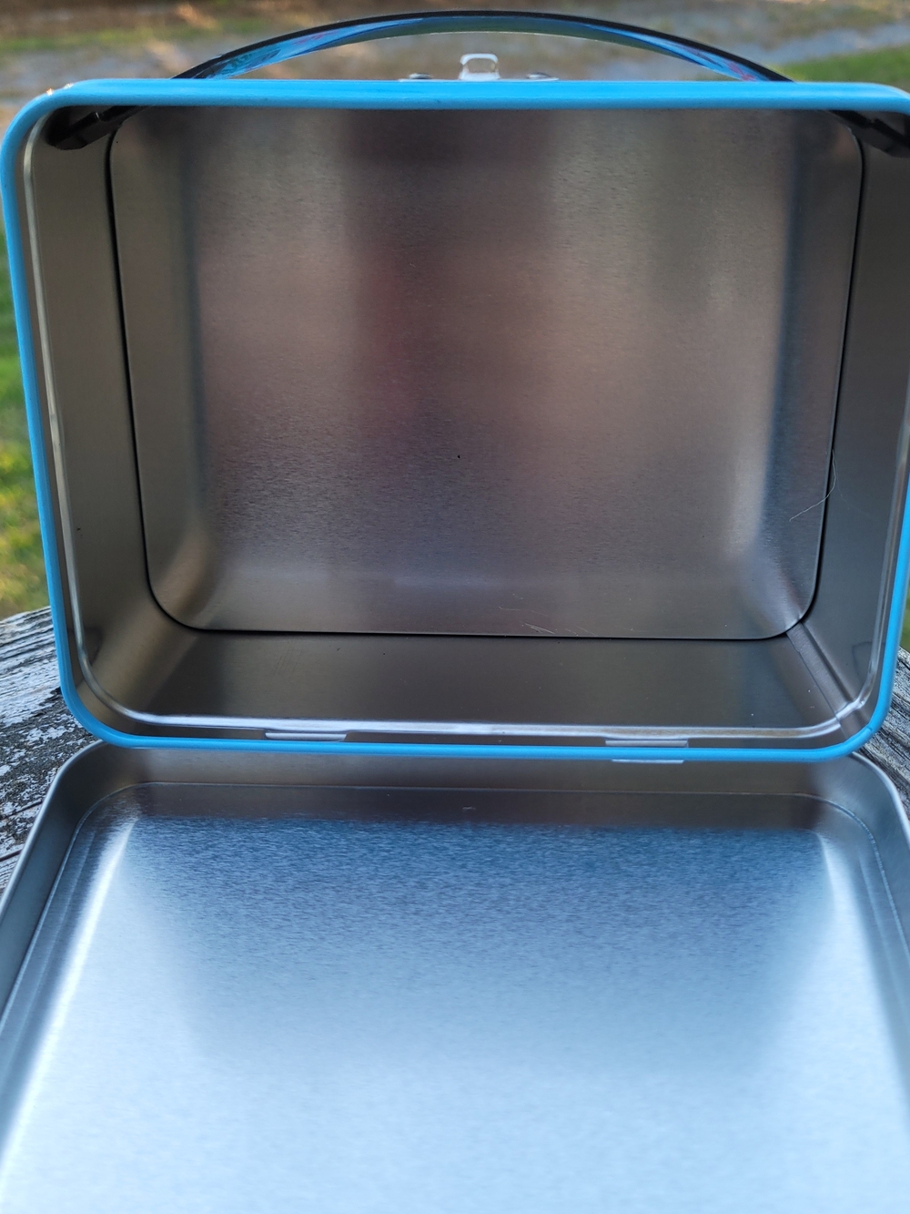 Metal Lunchbox Pick One - Picture 10 of 13